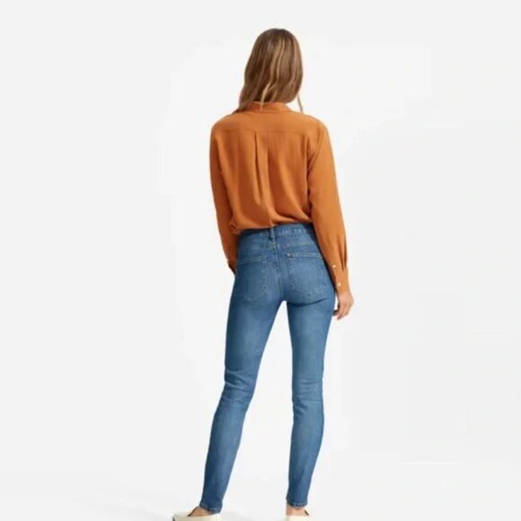 Everlane Mid Rise Ankle Jeans Size 26 Medium Light Wash - Picture 2 of 3